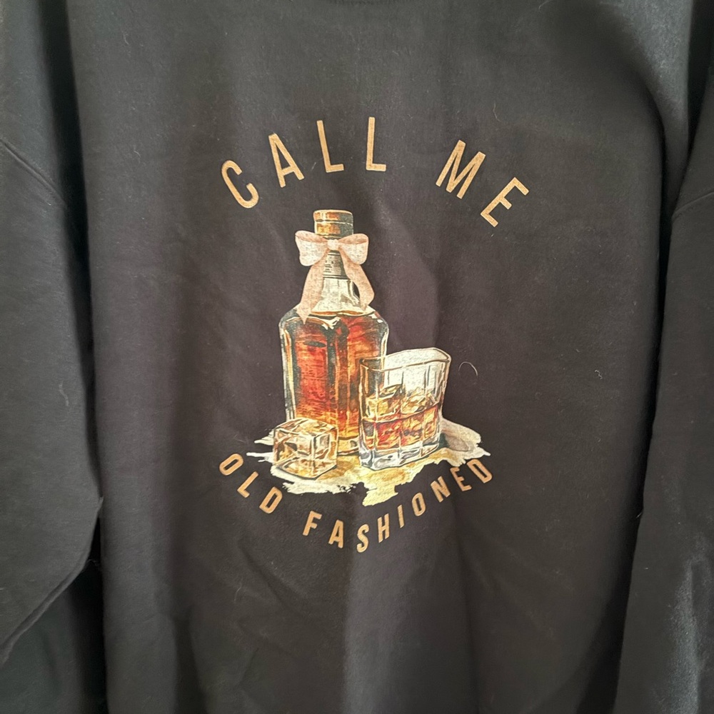Gildan Black Heavy Blend Sweatshirt (unisex sizing)